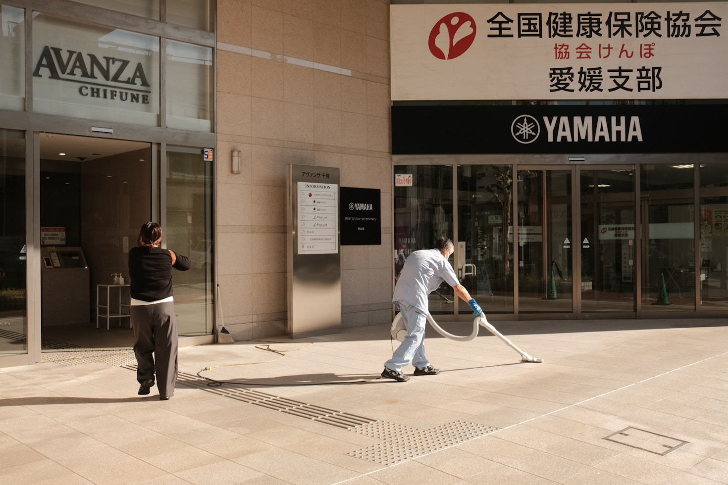 The Benefits of Outsourcing Your Cleaning Needs